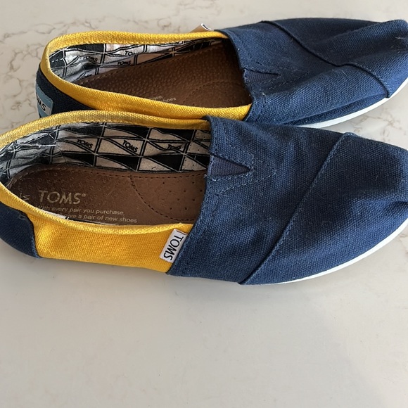 Women’s blue and gold TOMS - Picture 5 of 7